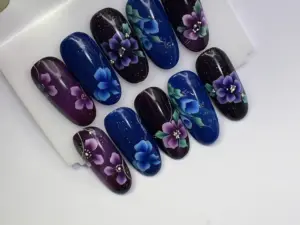 CORSO ONE STROKE 1° LIVELLO – Iris Nails Academy